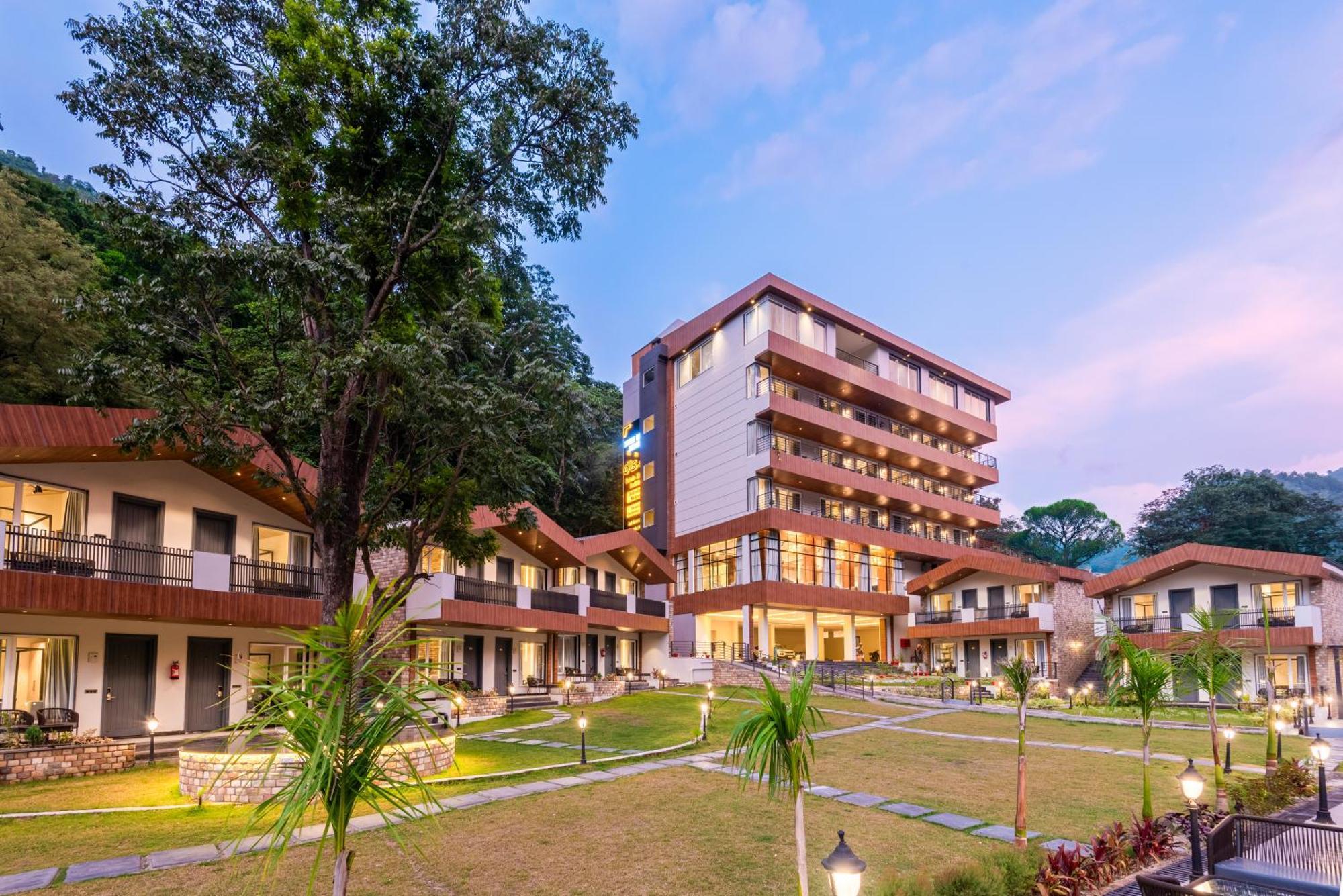 Dls Divine River Resort And Spa, Risikés Kültér fotó