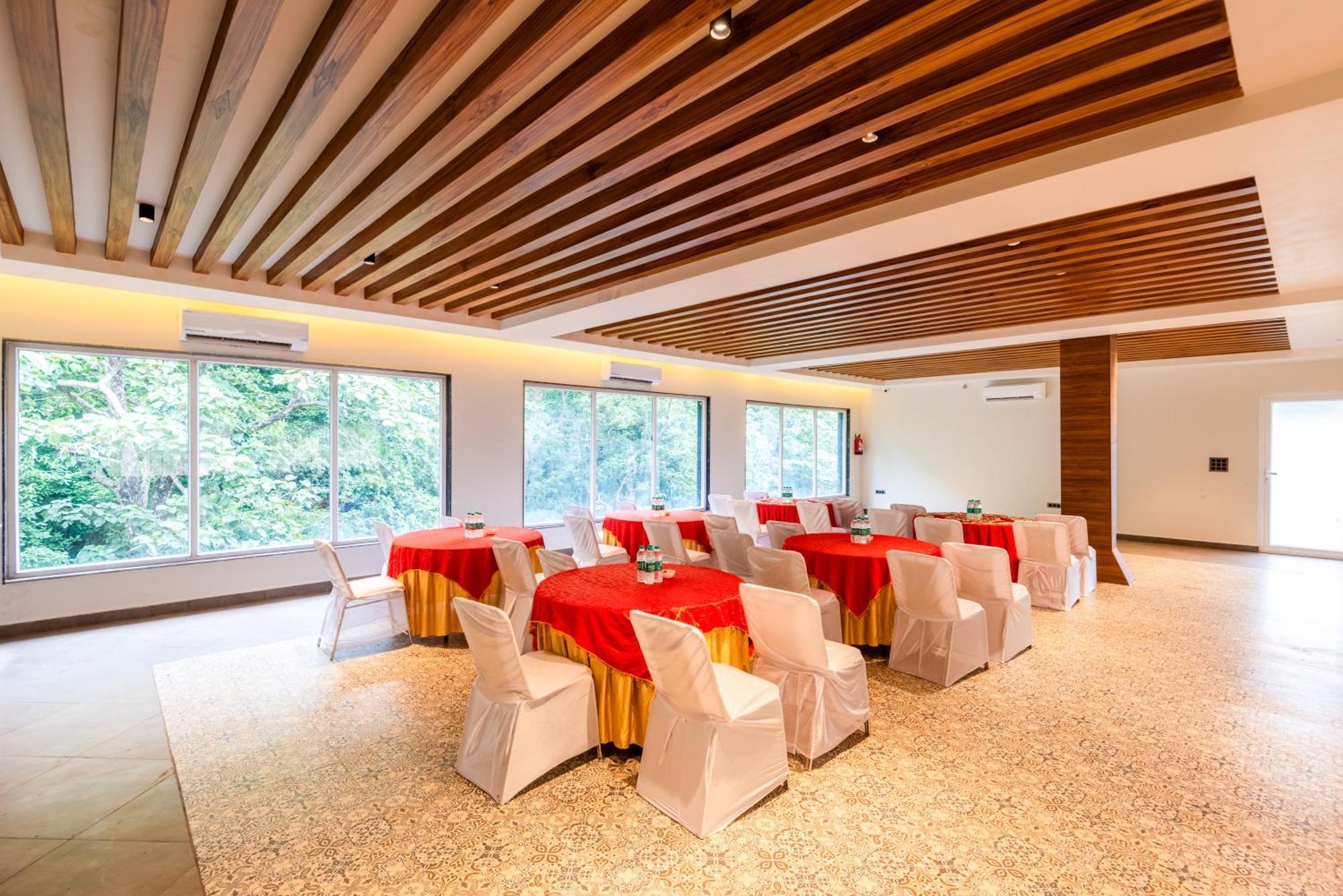 Dls Divine River Resort And Spa, Risikés Kültér fotó