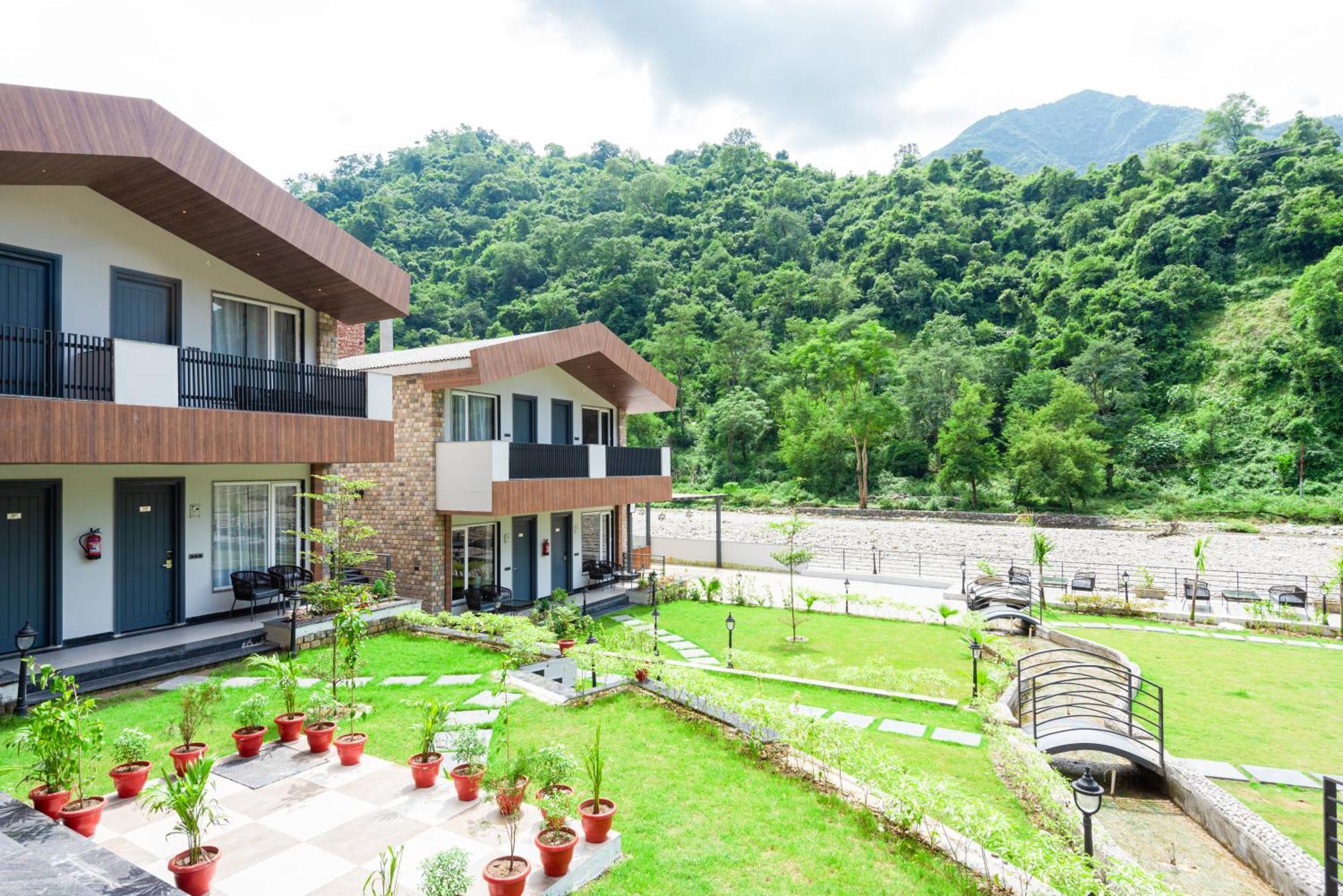 Dls Divine River Resort And Spa, Risikés Kültér fotó