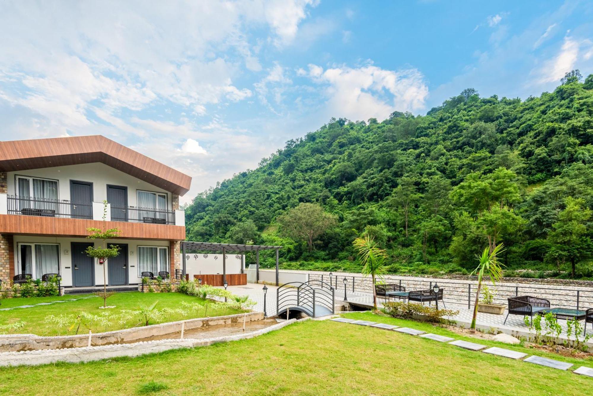 Dls Divine River Resort And Spa, Risikés Kültér fotó