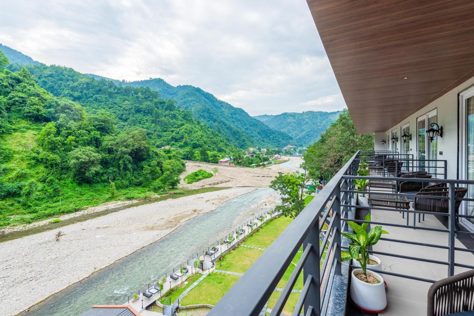 Dls Divine River Resort And Spa, Risikés Kültér fotó