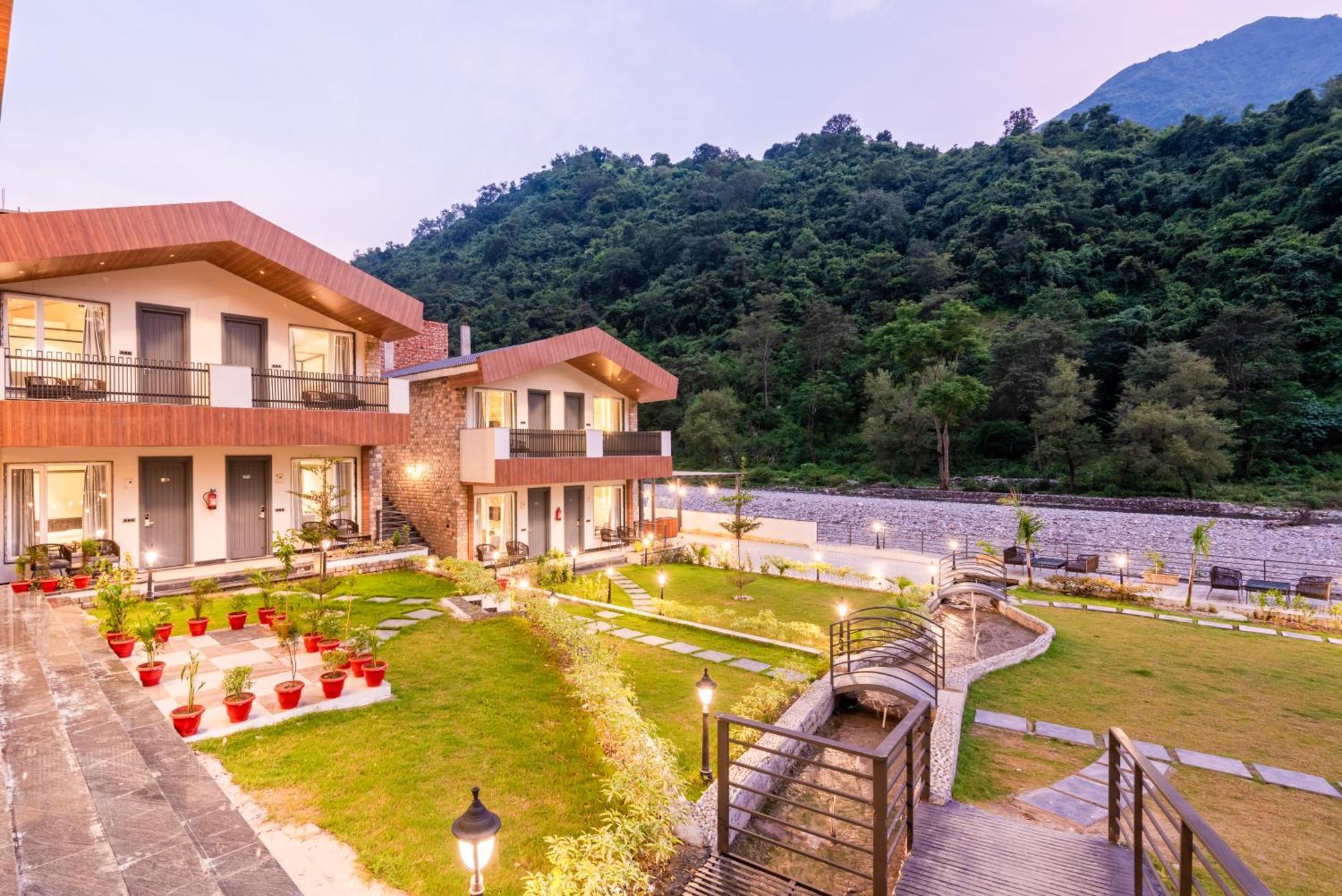 Dls Divine River Resort And Spa, Risikés Kültér fotó